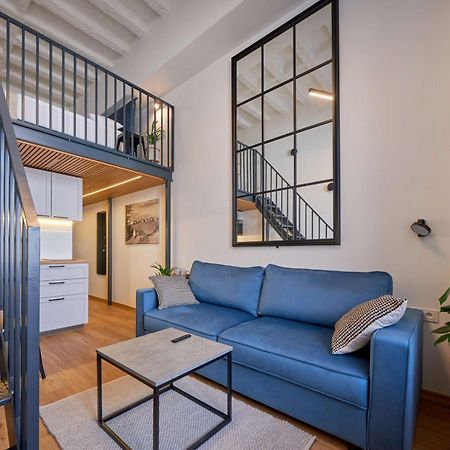 Queen Barbora Central Lofts Каунас Экстерьер фото