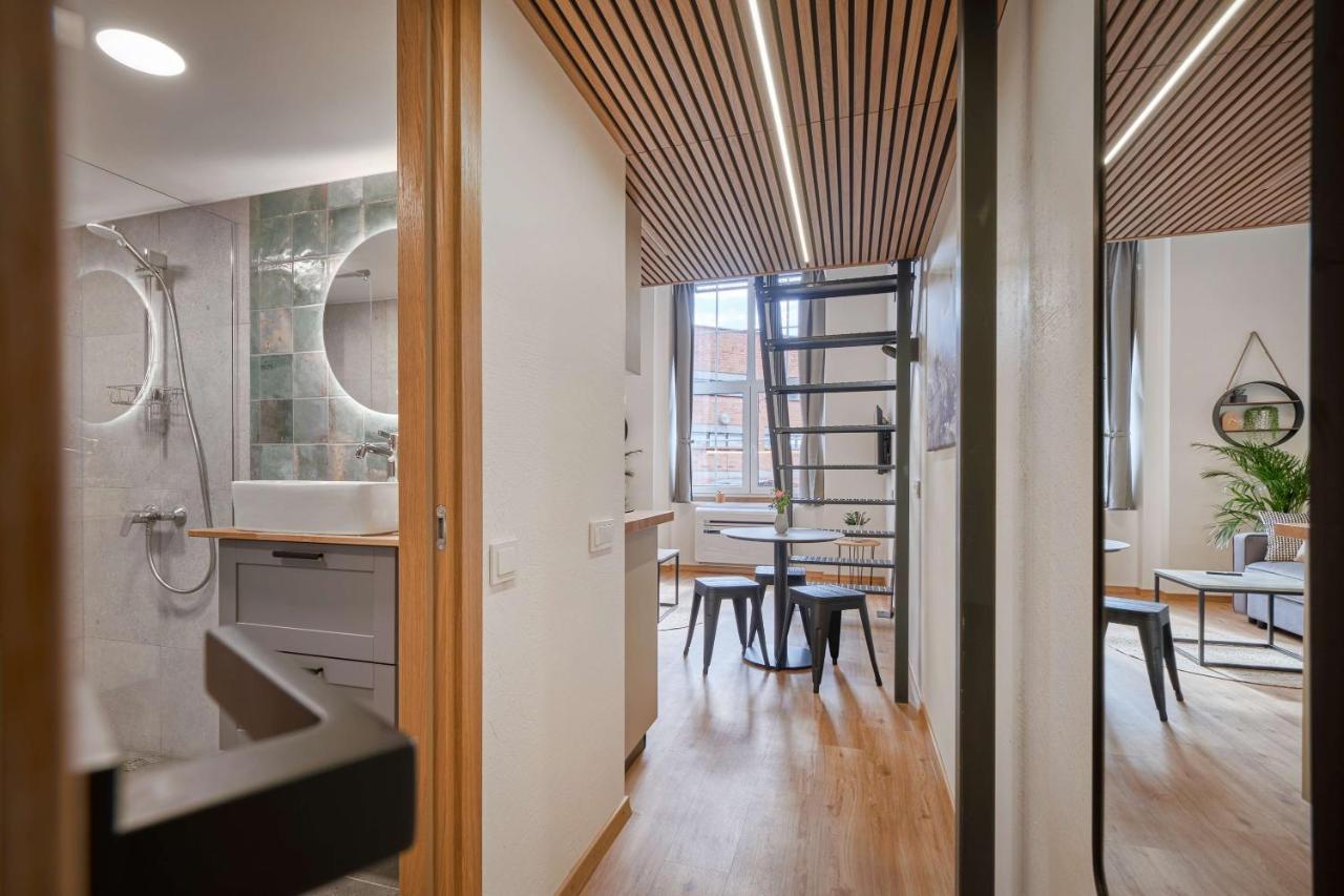 Queen Barbora Central Lofts Каунас Экстерьер фото