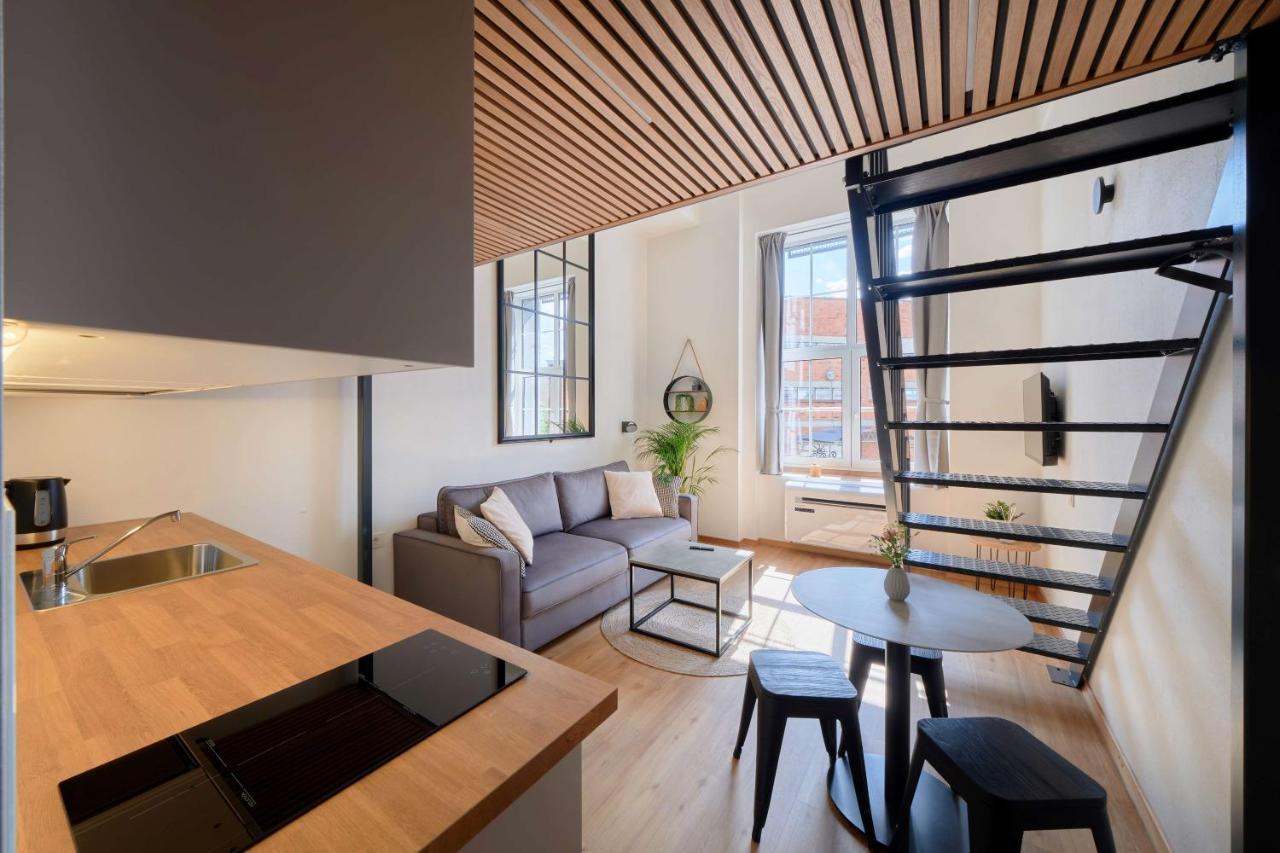 Queen Barbora Central Lofts Каунас Экстерьер фото