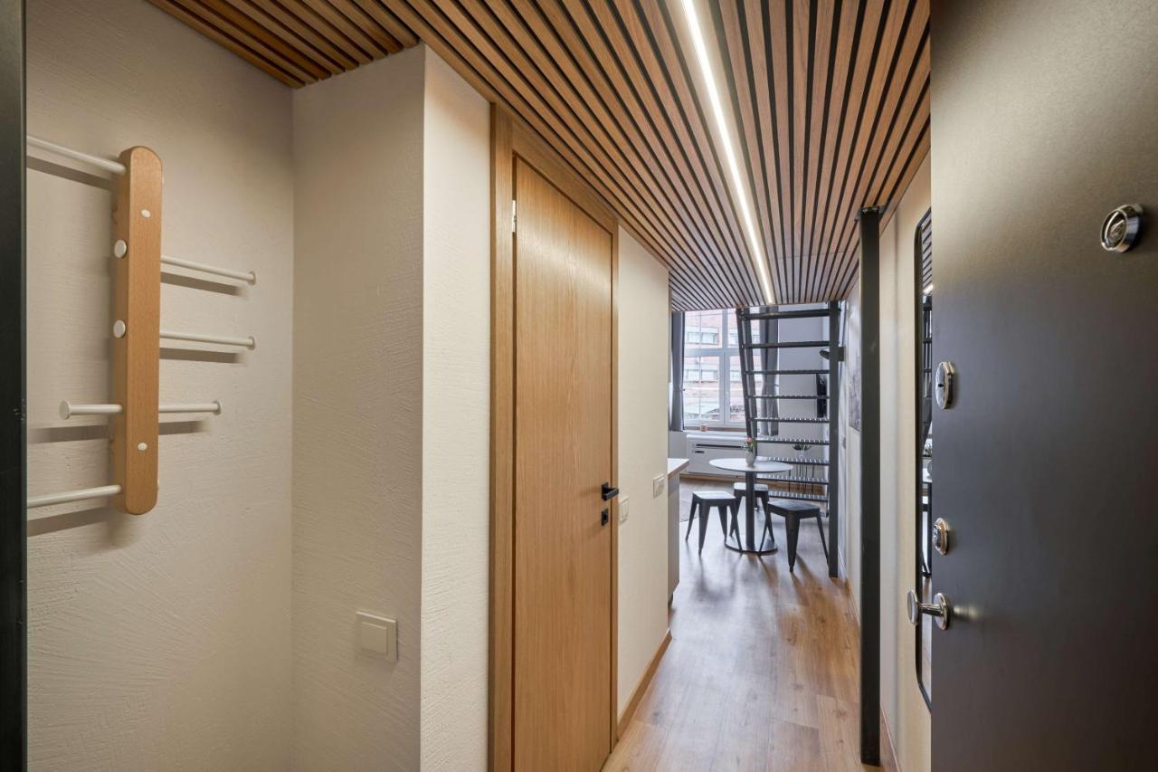 Queen Barbora Central Lofts Каунас Экстерьер фото