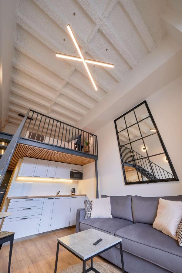 Queen Barbora Central Lofts Каунас Экстерьер фото